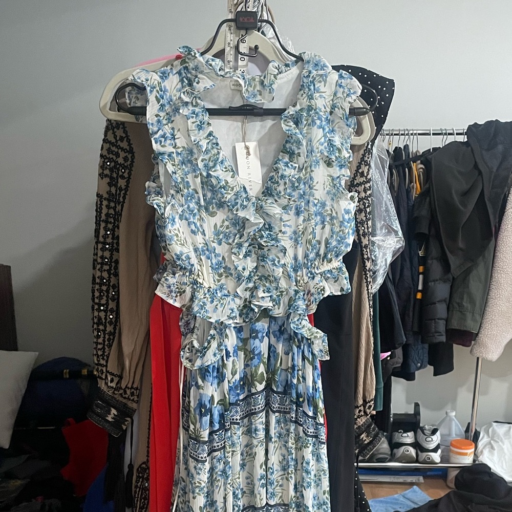 NWT Moon river floral cutout maxi (S)
